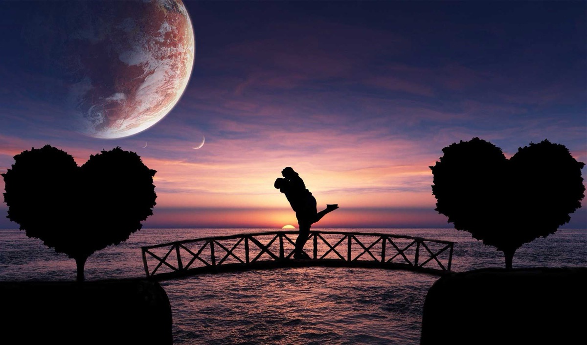 How To Manifest Love With A Specific Person Through The Law of Attraction