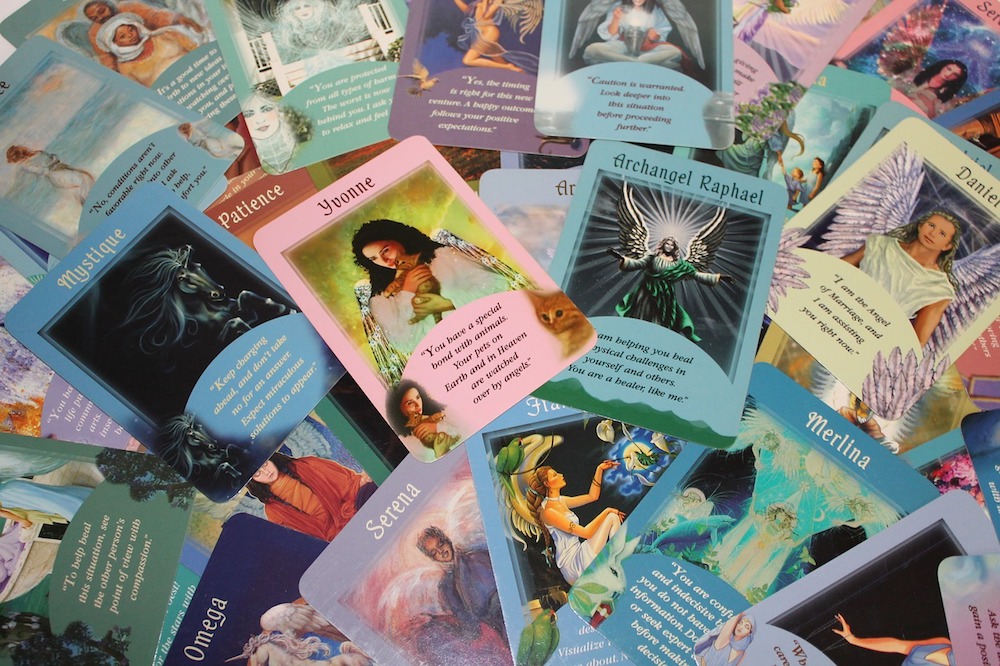 August 2018 Taroscope: What Secrets Will The Tarot Reveal For You?