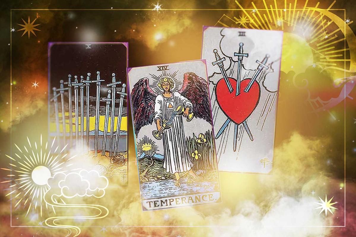 8 Common Tarot Spreads For Guidance and Love